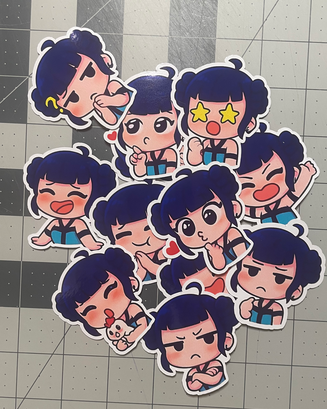 HuntRAX Kawaii Anime Sticker Pack – 40pcs (2")